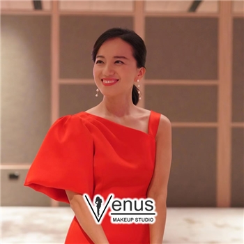 8 hours makeup service for indoor/outdoor photography