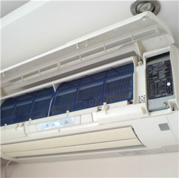 新加坡周师傅空调清洗、维修、安装 高压空调清洗 普通清洗服务